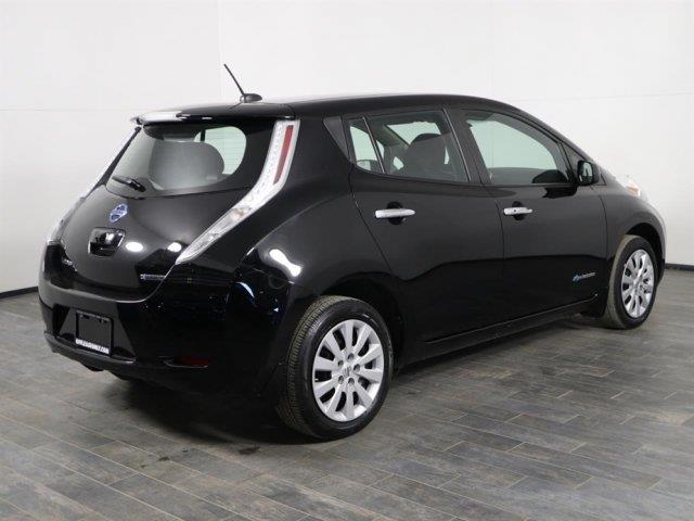 2016 Nissan LEAF 1N4AZ0CP4GC302327