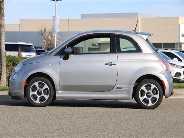 2015 Fiat 500e 3C3CFFGE2FT561722