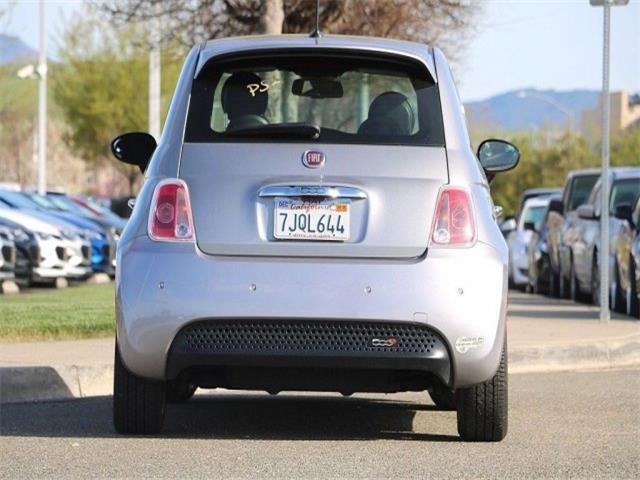 2015 Fiat 500e 3C3CFFGE2FT561722