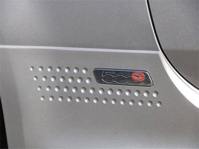 2015 Fiat 500e 3C3CFFGE2FT561722