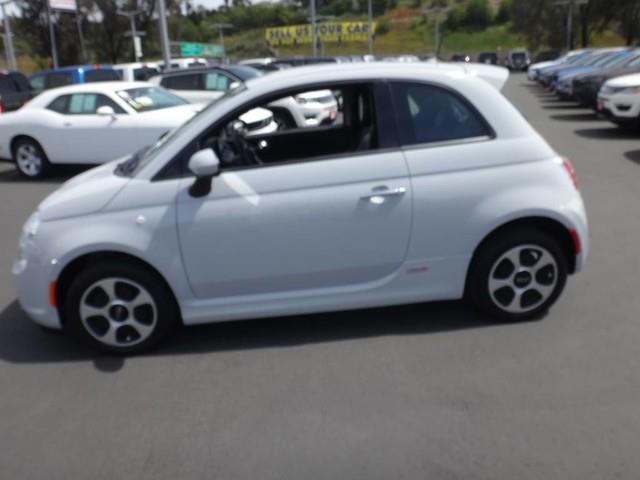 2017 Fiat 500e 3C3CFFGE2HT620948