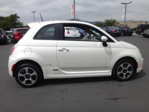2015 Fiat 500e - Images - 6