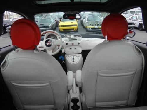2015 Fiat 500e - Images - 22