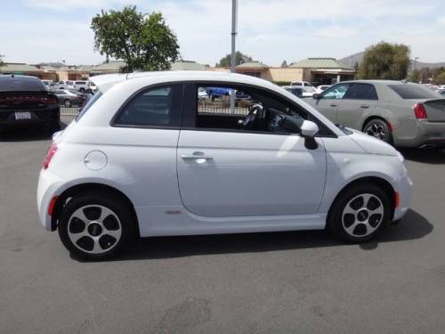 2017 Fiat 500e 3C3CFFGE2HT620948