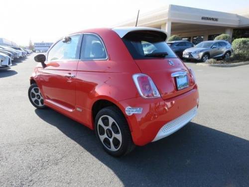 2015 Fiat 500e - Images - 3