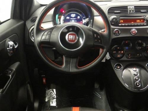 2015 Fiat 500e - Images - 7