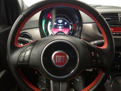 2015 Fiat 500e - Images - 11