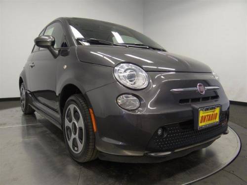 2015 Fiat 500e - Images - 15