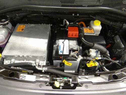 2015 Fiat 500e - Images - 29