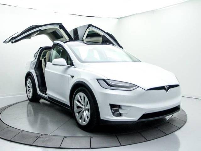 bereiden actie militie 2018 Tesla Model X 5YJXCBE22JF089598 for sale in Newport beach, CA