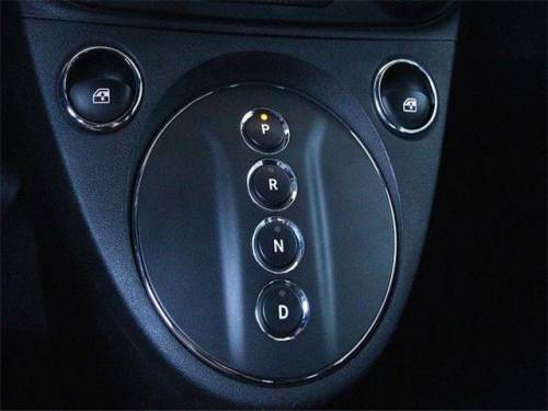 2015 Fiat 500e - Images - 14