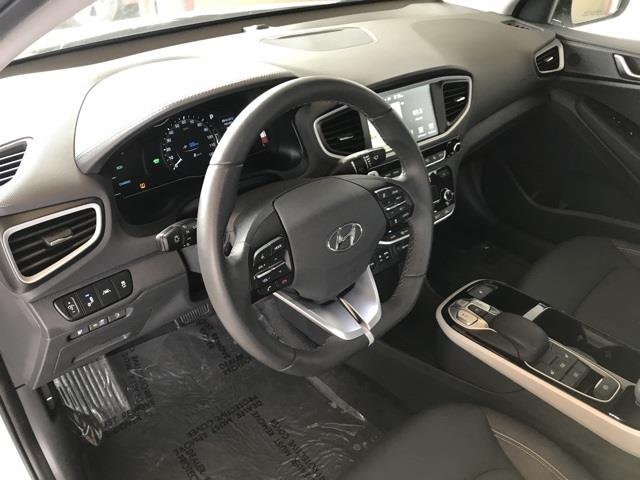 2017 Hyundai IONIQ KMHC05LH7HU004431