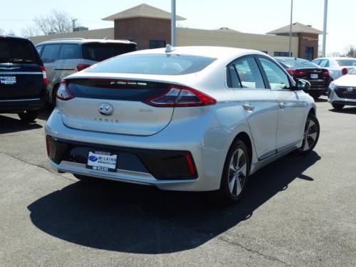 2017 Hyundai IONIQ KMHC05LH9HU004432