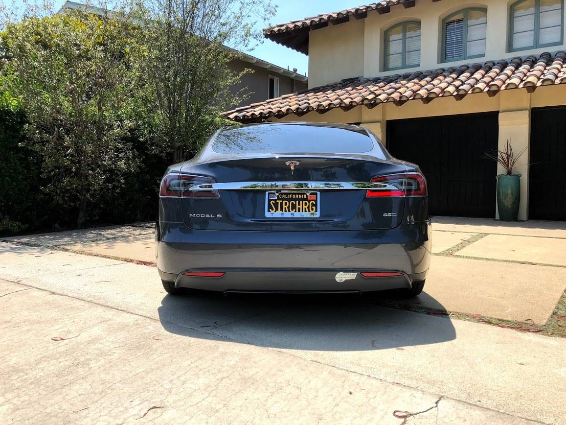 2015 Tesla Model S 5YJSA1E23FF103574