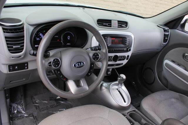 2016 Kia Soul KNDJP3AE7G7017374