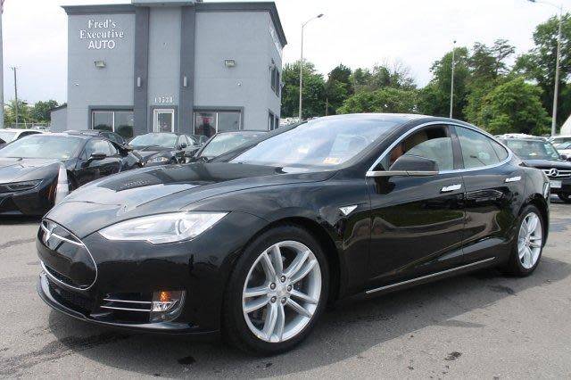 2015 Tesla Model S 5YJSA1E20FF107579