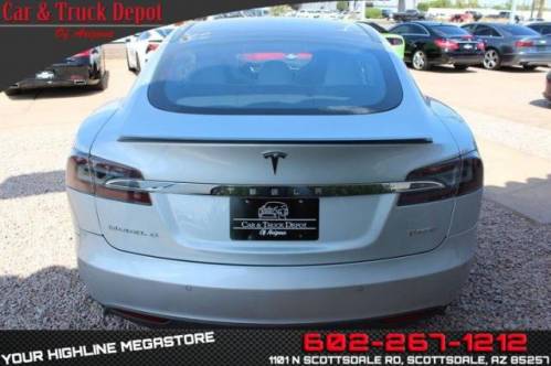 2015 Tesla Model S 5YJSA1H42FF085971