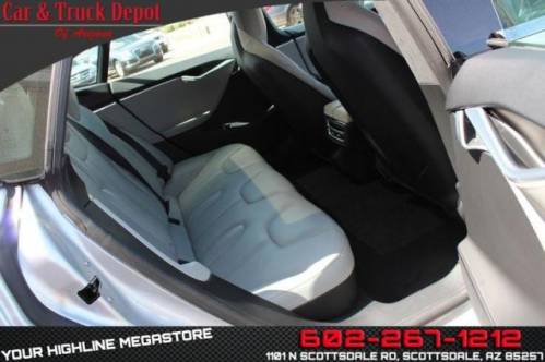 2015 Tesla Model S 5YJSA1H42FF085971