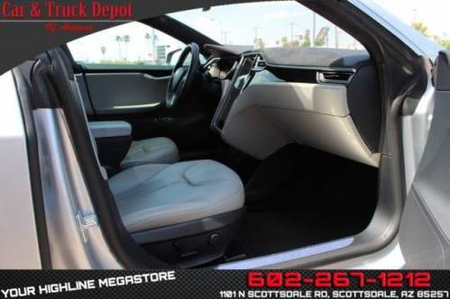 2015 Tesla Model S 5YJSA1H42FF085971