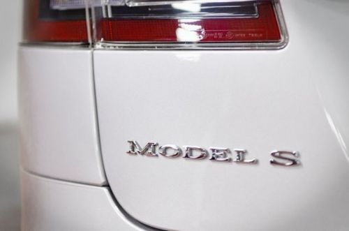 2016 Tesla Model S 5YJSA1E21GF137384