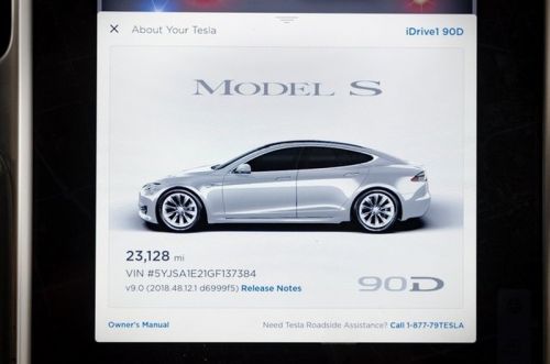 2016 Tesla Model S 5YJSA1E21GF137384