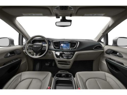 2019 Chrysler Pacifica 2C4RC1N71KR715632