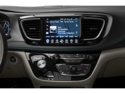 2019 Chrysler Pacifica 2C4RC1N71KR715632