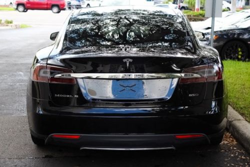 2016 Tesla Model S 5YJSA1E26GF122248