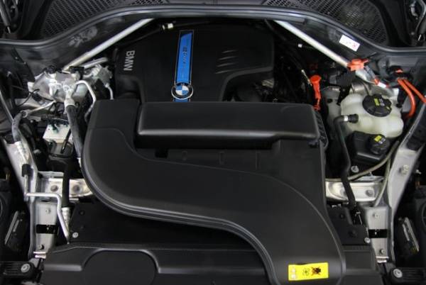 2016 BMW X5 xDrive40e 5UXKT0C5XG0S76637