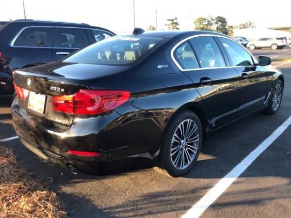 2019 BMW 5 Series WBAJA9C56KB398803
