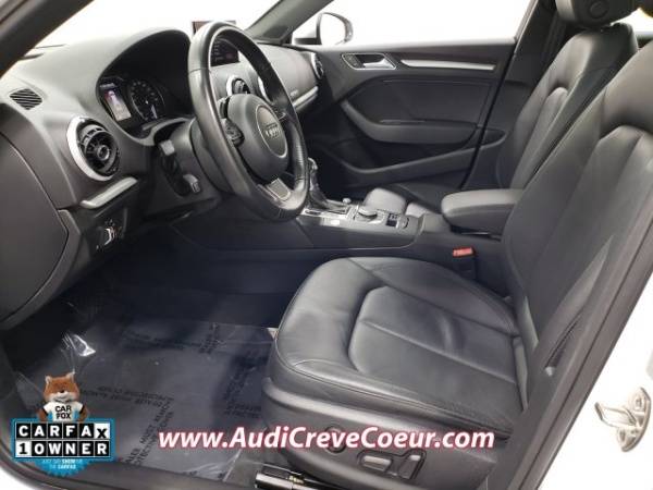 2016 Audi A3 Sportback e-tron WAUUPBFF5GA128711