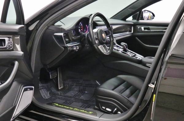 2018 Porsche Panamera WP0AH2A73JL145036