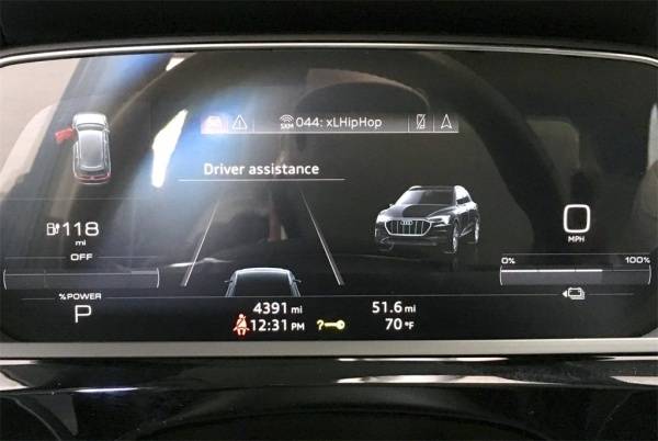 2019 Audi e-tron WA1VABGE4KB009480