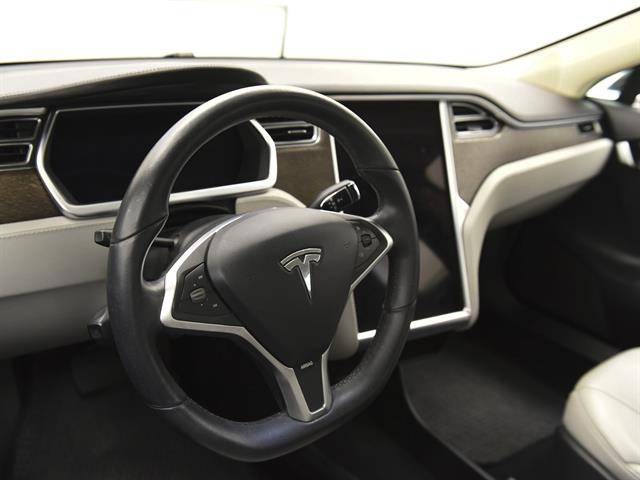 2013 Tesla Model S 5YJSA1BC5DFP10893