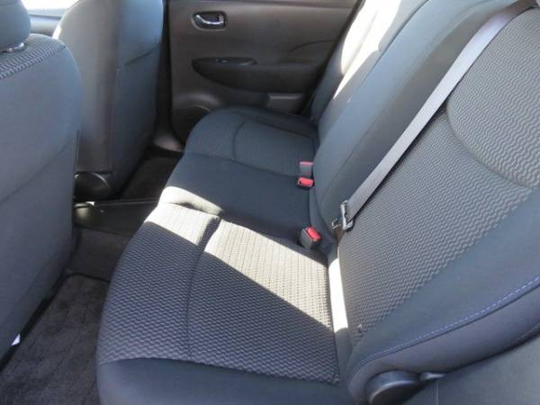 2016 Nissan LEAF 1N4AZ0CP0GC302390