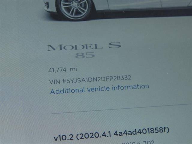 2013 Tesla Model S 5YJSA1DN2DFP28332