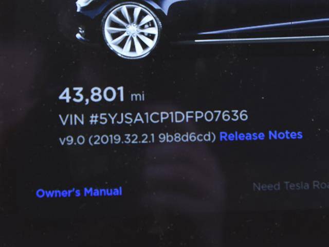 2013 Tesla Model S 5YJSA1CP1DFP07636