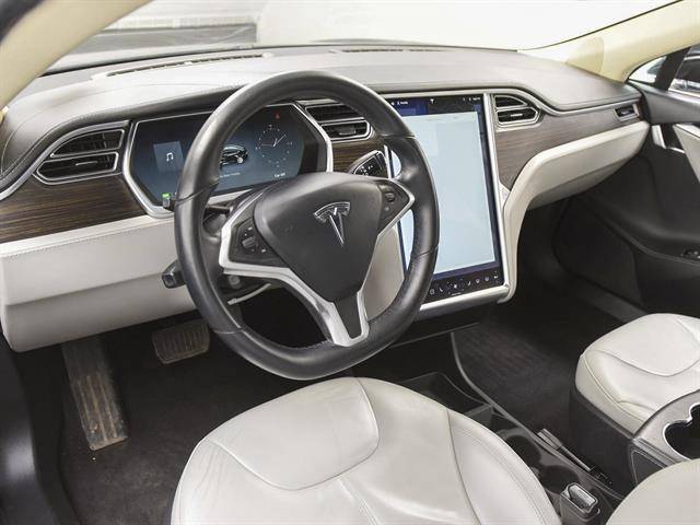 2014 Tesla Model S 5YJSA1H10EFP34591
