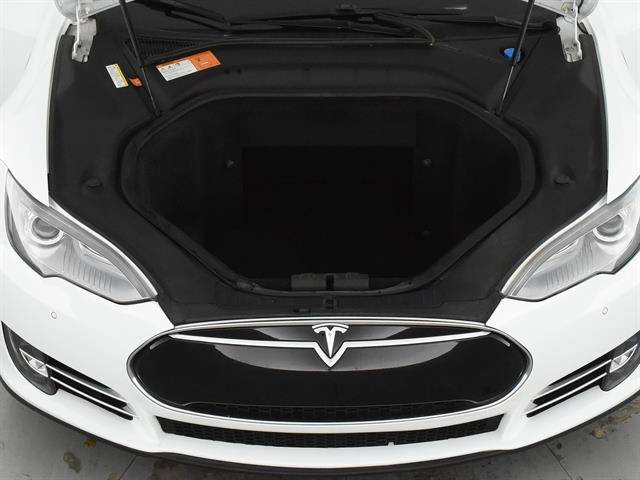 2013 Tesla Model S 5YJSA1CN0DFP26838