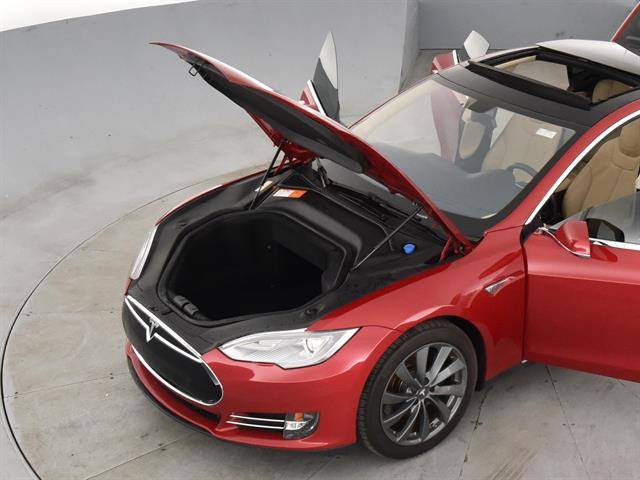 2013 Tesla Model S 5YJSA1CN9DFP22576
