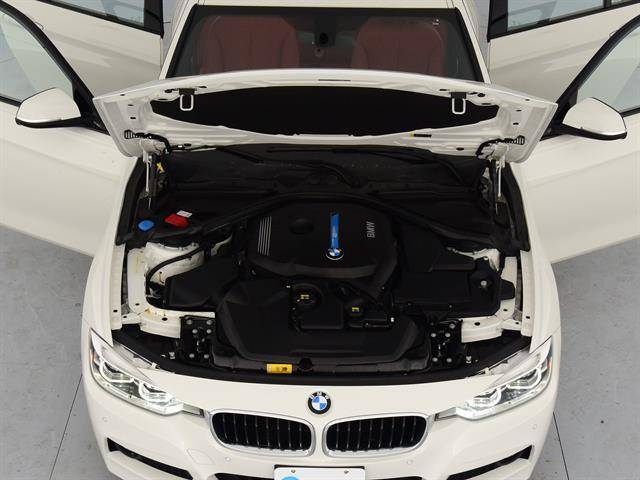 2017 BMW 3 Series WBA8E1C59HK479839