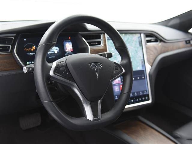 2017 Tesla Model S 5YJSA1E16HF210886