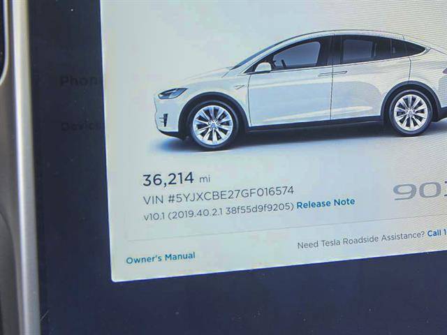 2016 Tesla Model X 5YJXCBE27GF016574