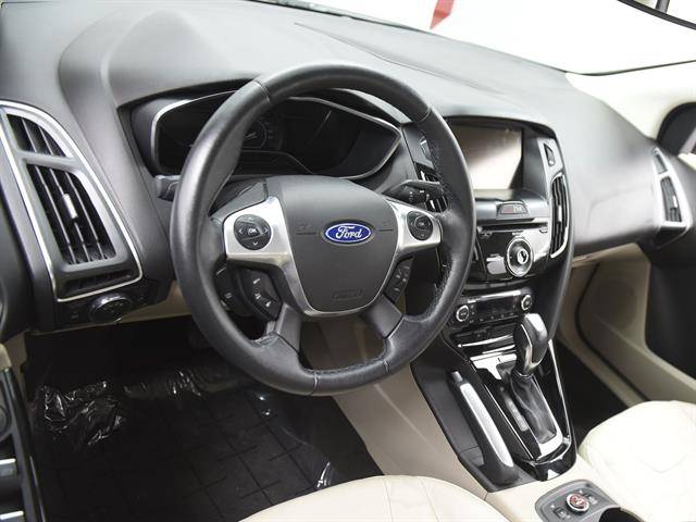 2012 Ford Focus 1FAHP3R43CL386508