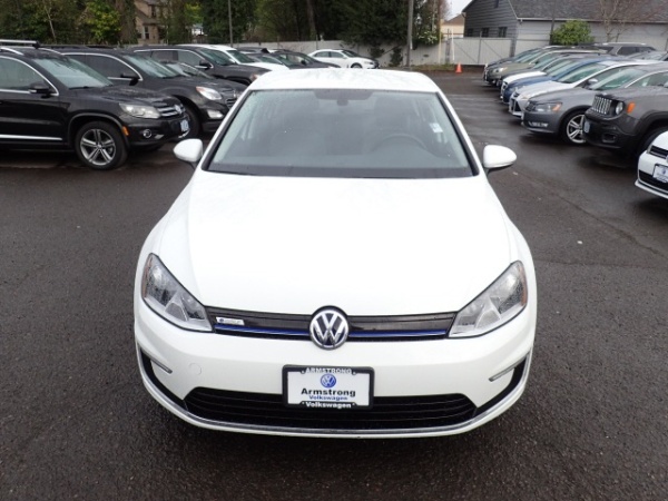 2016 Volkswagen e-Golf WVWKP7AU7GW913120