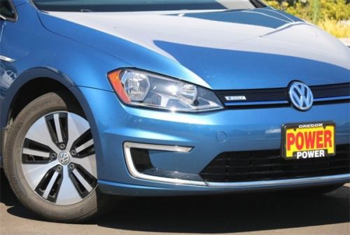 2016 Volkswagen e-Golf WVWKP7AU5GW915738