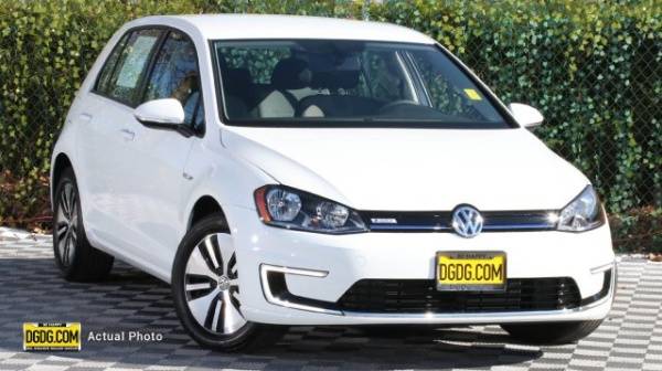 2016 Volkswagen e-Golf WVWKP7AUXGW910678