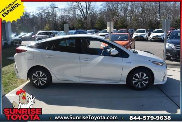 2017 Toyota Prius Prime JTDKARFPXH3004890