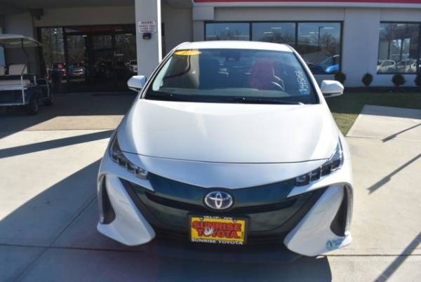 2017 Toyota Prius Prime JTDKARFPXH3004890