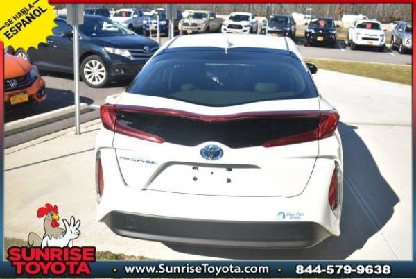 2017 Toyota Prius Prime JTDKARFPXH3004890